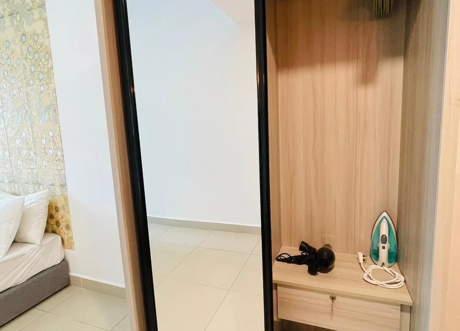 The Luxe Infinitum Klcc By Tasu Home Kuala Lumpur
